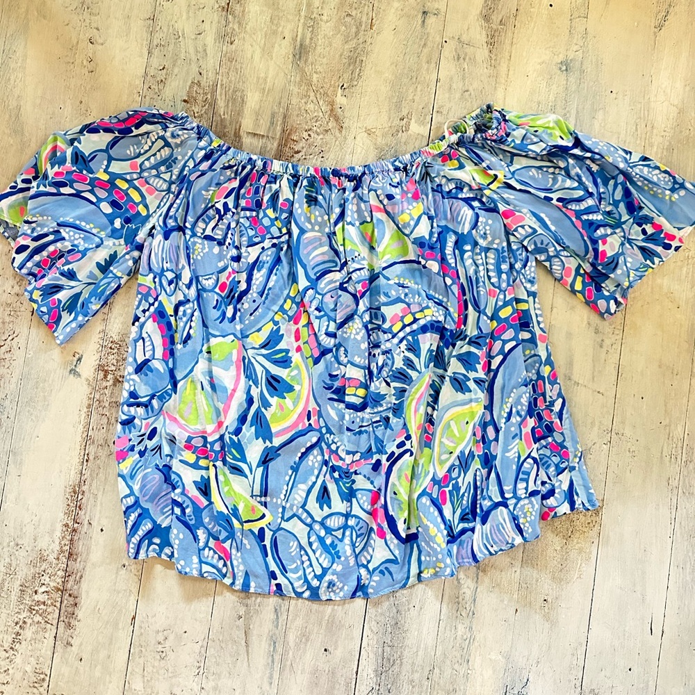 Lilly Pulitzer size large strapless top
